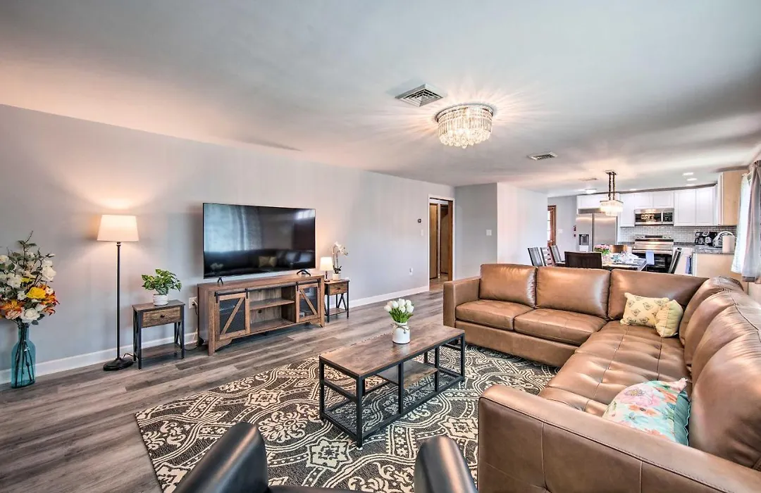 1 Mi To Hersheypark: Family Home W/ Game Room!-1